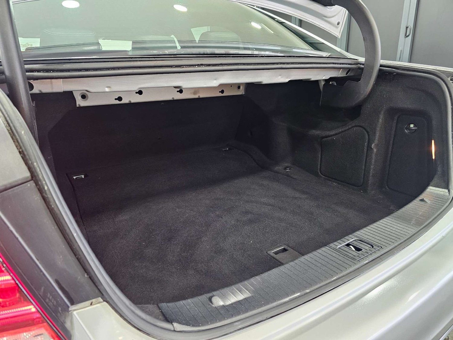 Used Mercedes-Benz E Class 2015 for sale - 76972350: Photo 47