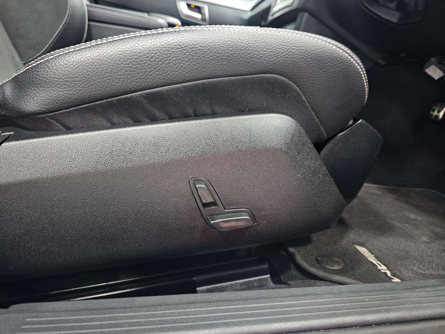 Used Mercedes-Benz E Class 2015 for sale - 76972350: Photo 52