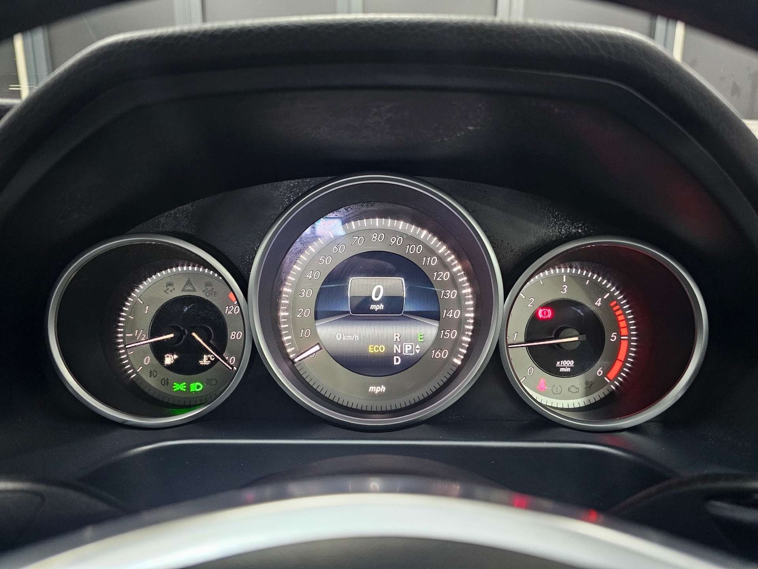 Used Mercedes-Benz E Class 2015 for sale - 76972350: Photo 53