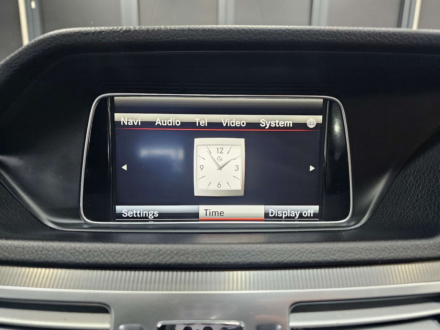 Used Mercedes-Benz E Class 2015 for sale - 76972350: Photo 73