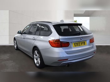 Used BMW 3 Series 2013 for sale - 79542309: Photo