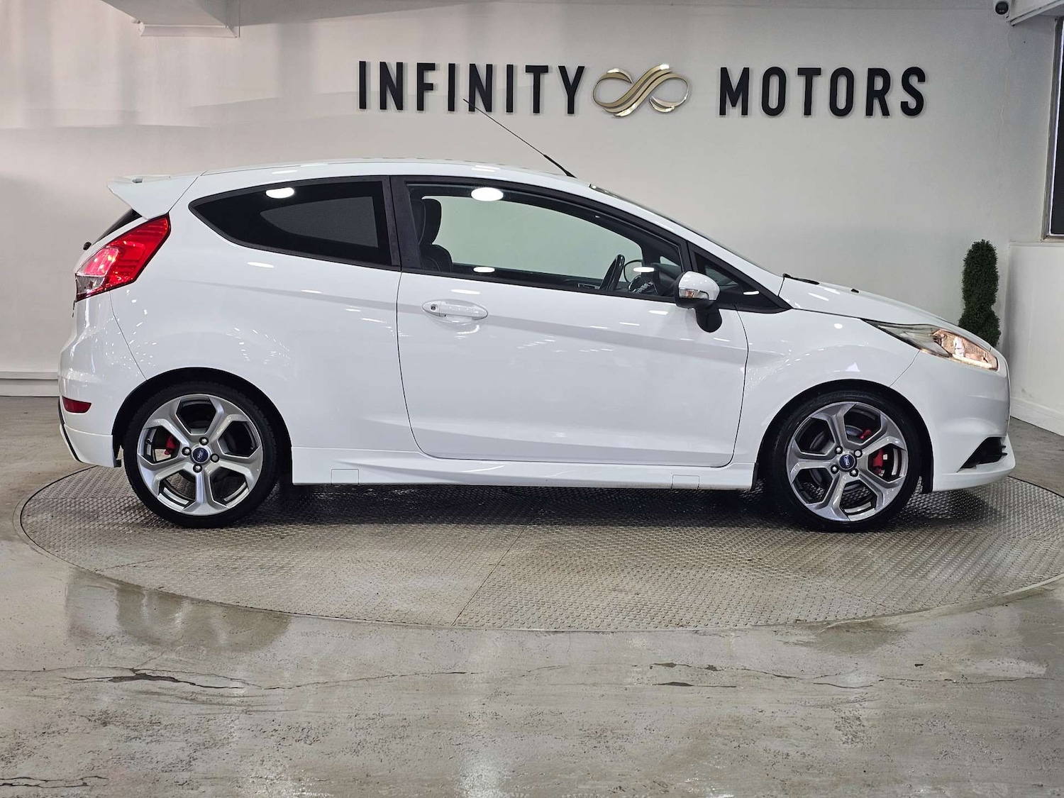 Used Ford Fiesta 2014 for sale - 77235337: Photo 35