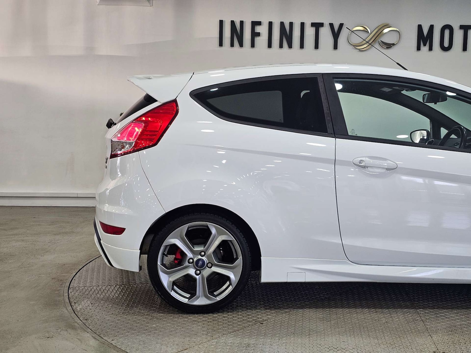 Used Ford Fiesta 2014 for sale - 77235337: Photo 37