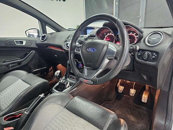 Used Ford Fiesta 2014 for sale - 77235337: Photo