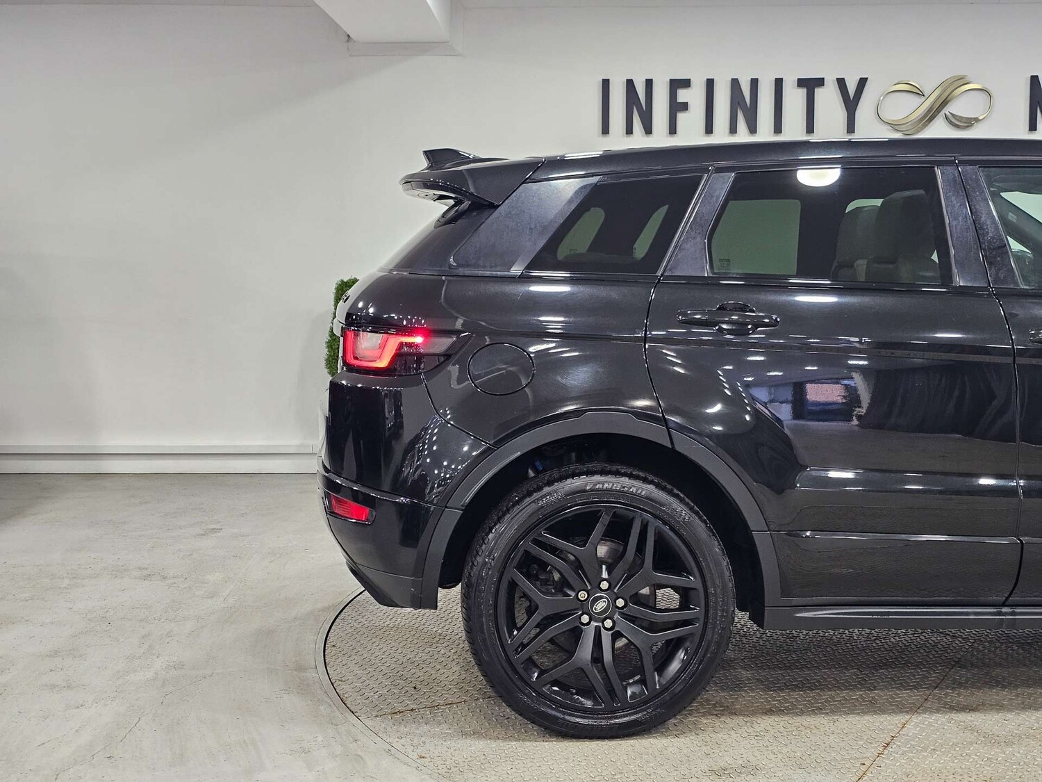 Used Land Rover Range Rover Evoque 2017 for sale - 77707525: Photo 68