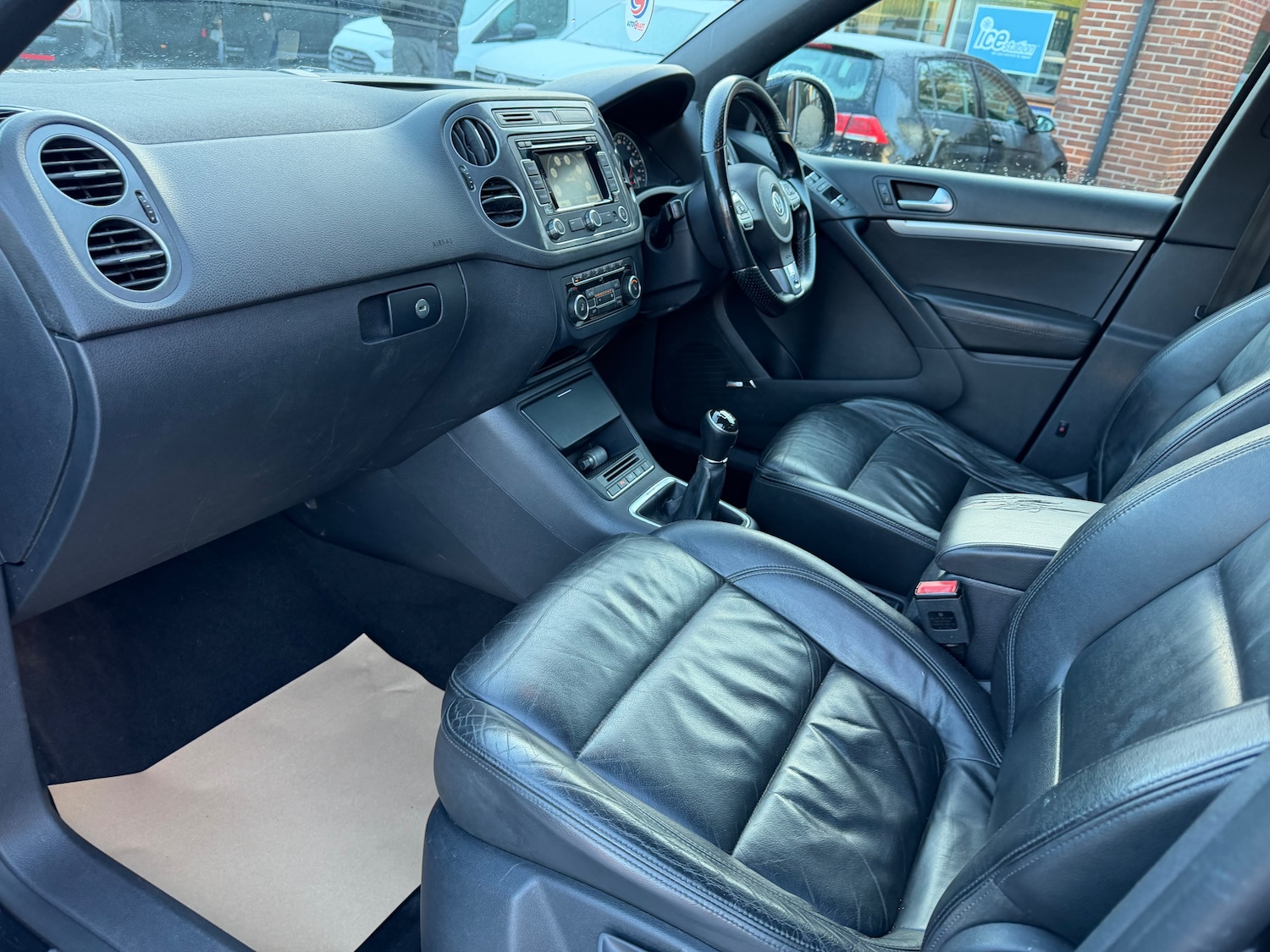 Used Volkswagen Tiguan 2015 for sale - 76545935: Photo 34