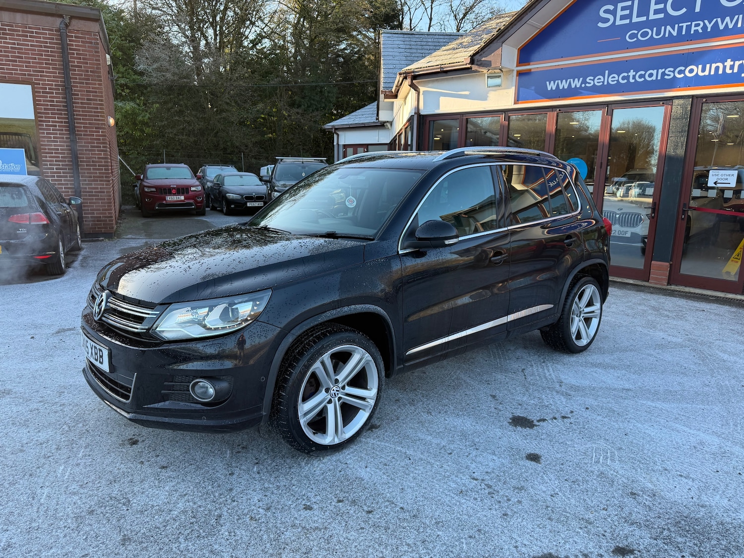 Used Volkswagen Tiguan 2015 for sale - 76545935: Photo 4