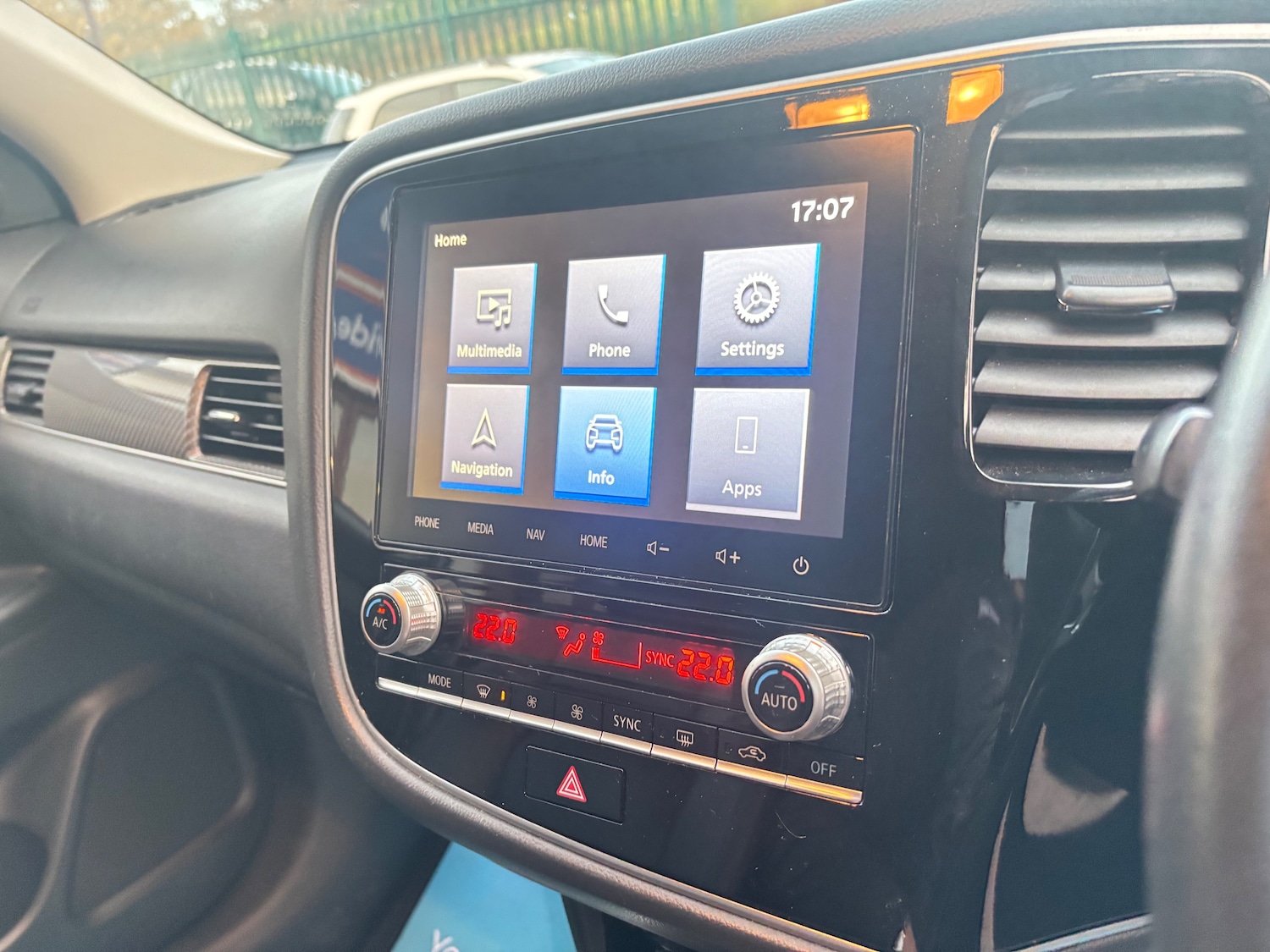 Used Mitsubishi Outlander 2019 for sale - 76739384: Photo 14