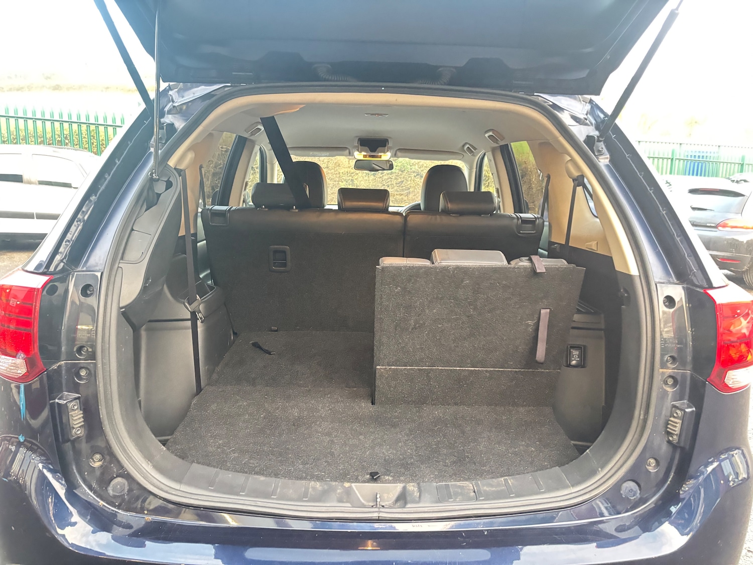 Used Mitsubishi Outlander 2019 for sale - 76739384: Photo 24