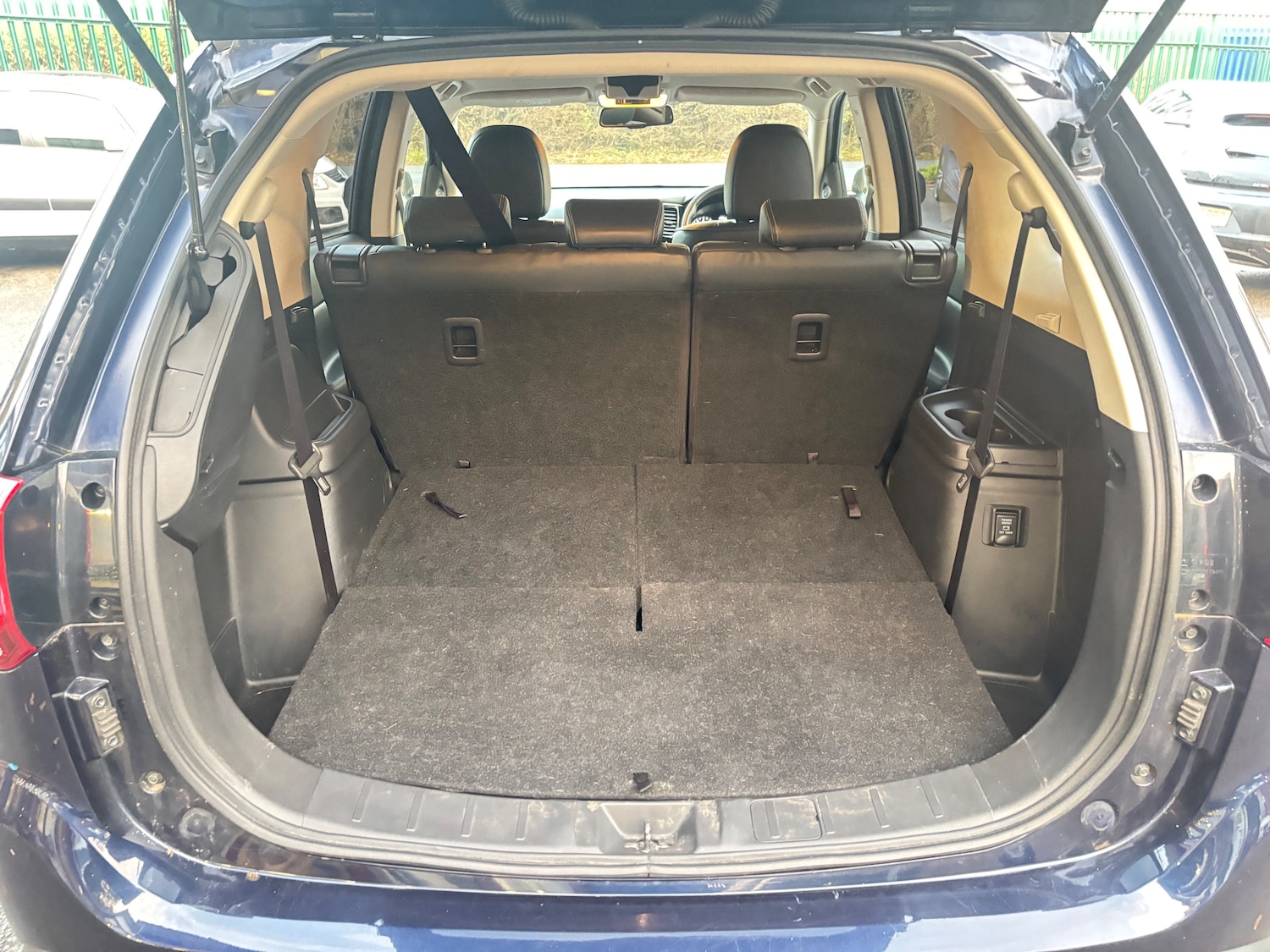 Used Mitsubishi Outlander 2019 for sale - 76739384: Photo 26