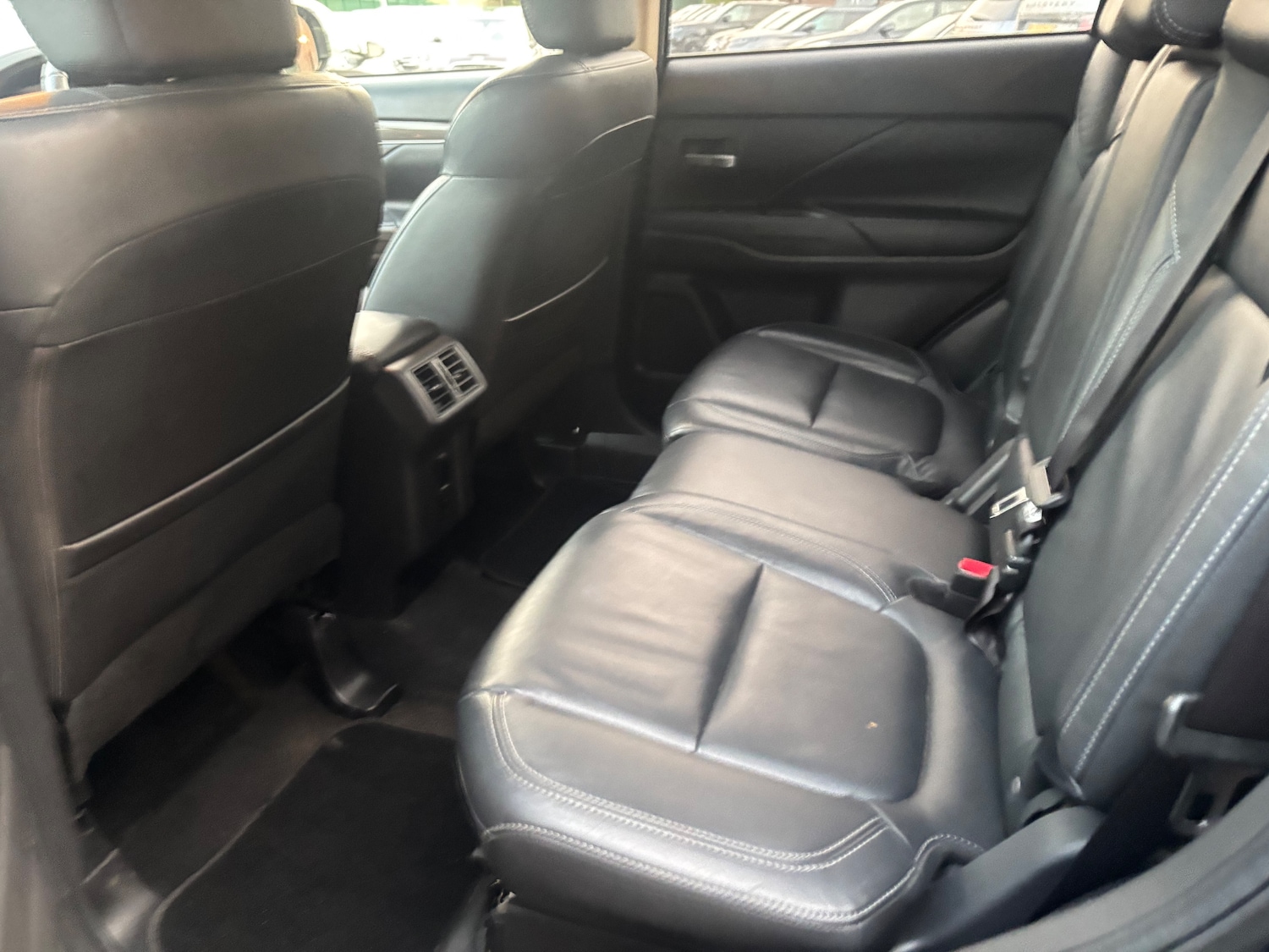 Used Mitsubishi Outlander 2019 for sale - 76739384: Photo 28