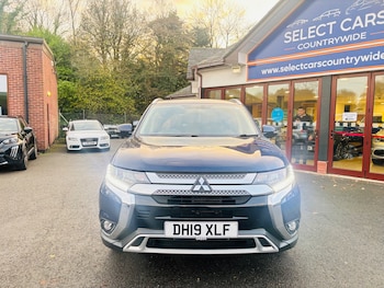 Used Mitsubishi Outlander 2019 for sale - 76739384: Photo