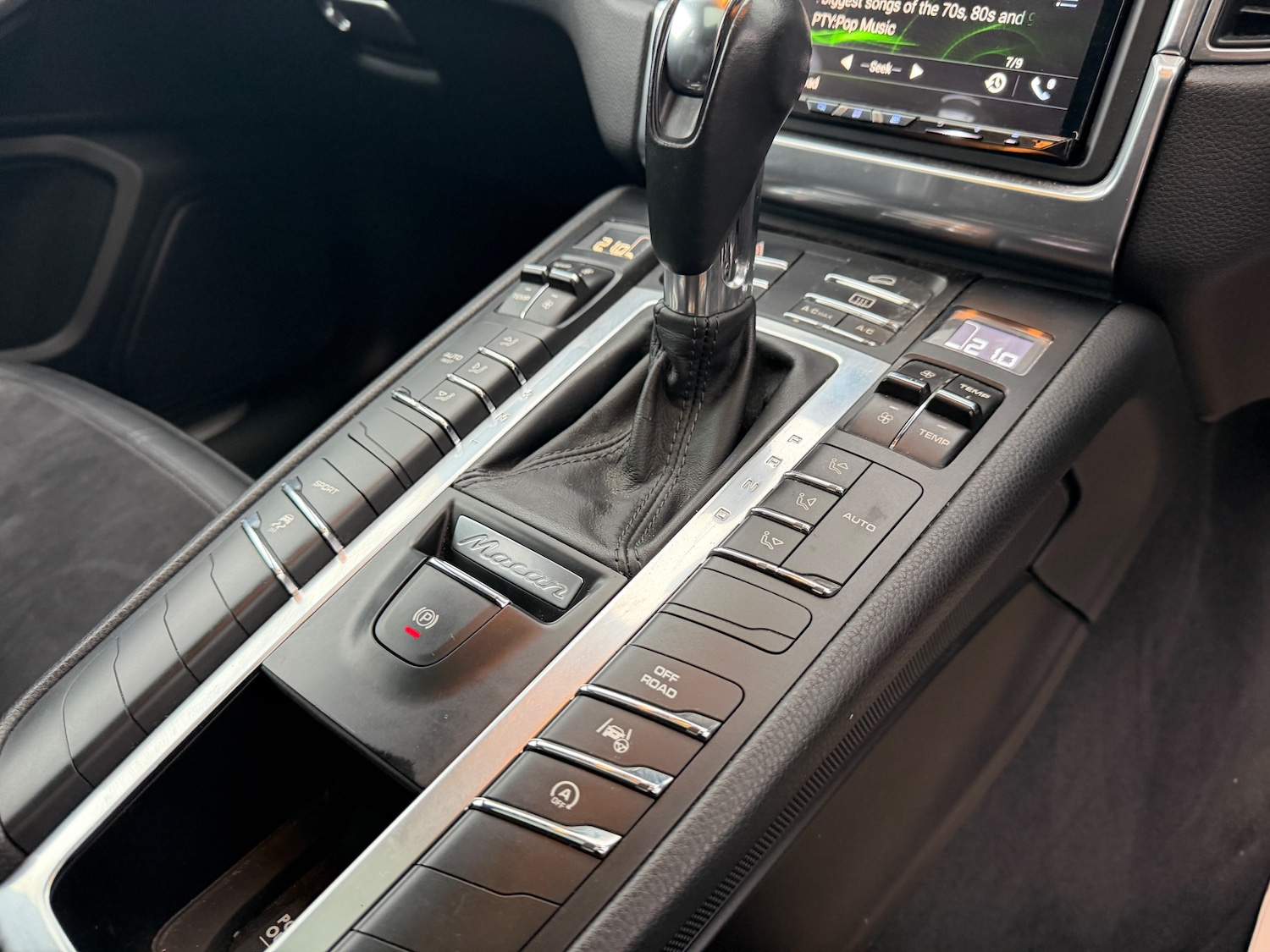 Used Porsche Macan 2014 for sale - 77226181: Photo 18