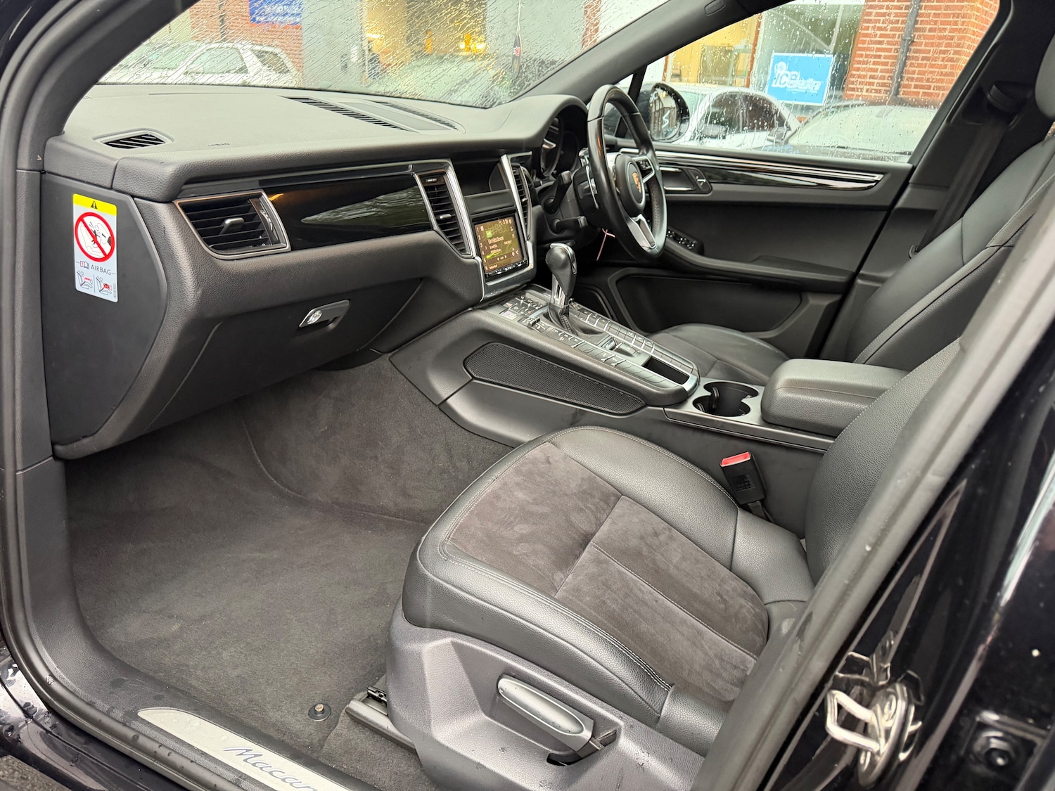 Used Porsche Macan 2014 for sale - 77226181: Photo 38