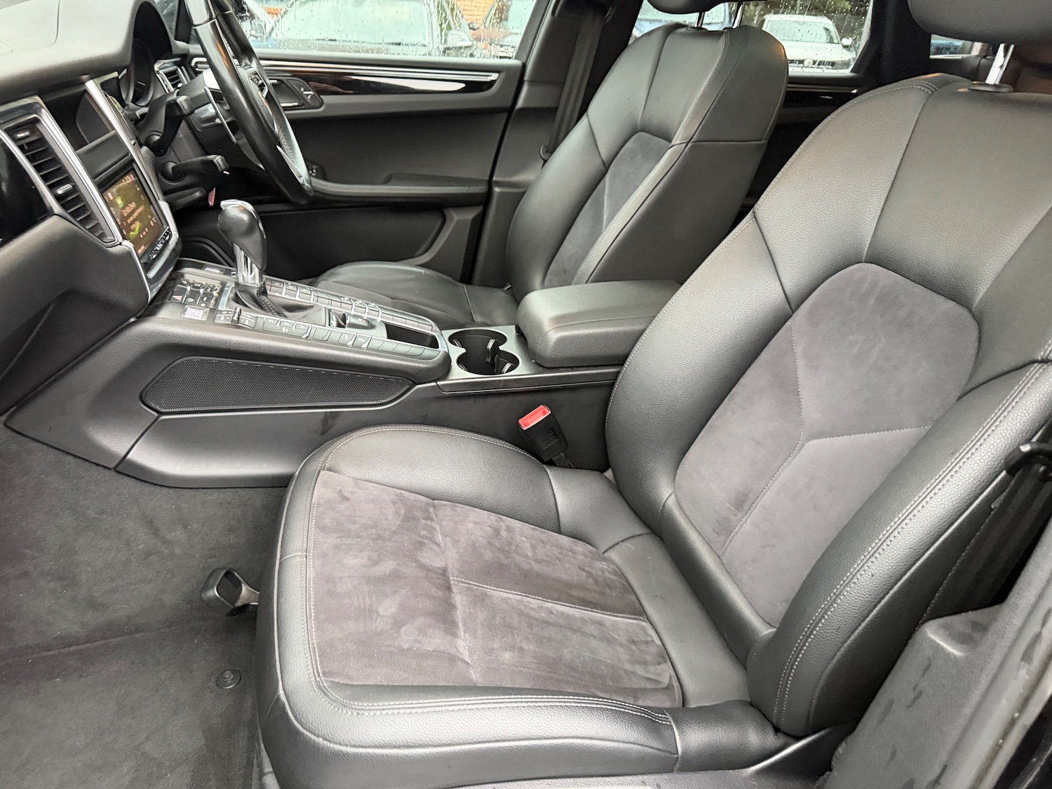 Used Porsche Macan 2014 for sale - 77226181: Photo 41