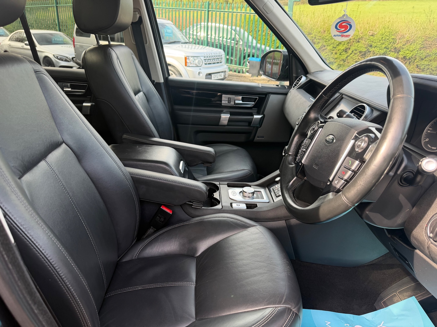 Used Land Rover Discovery 2016 for sale - 78154841: Photo 12