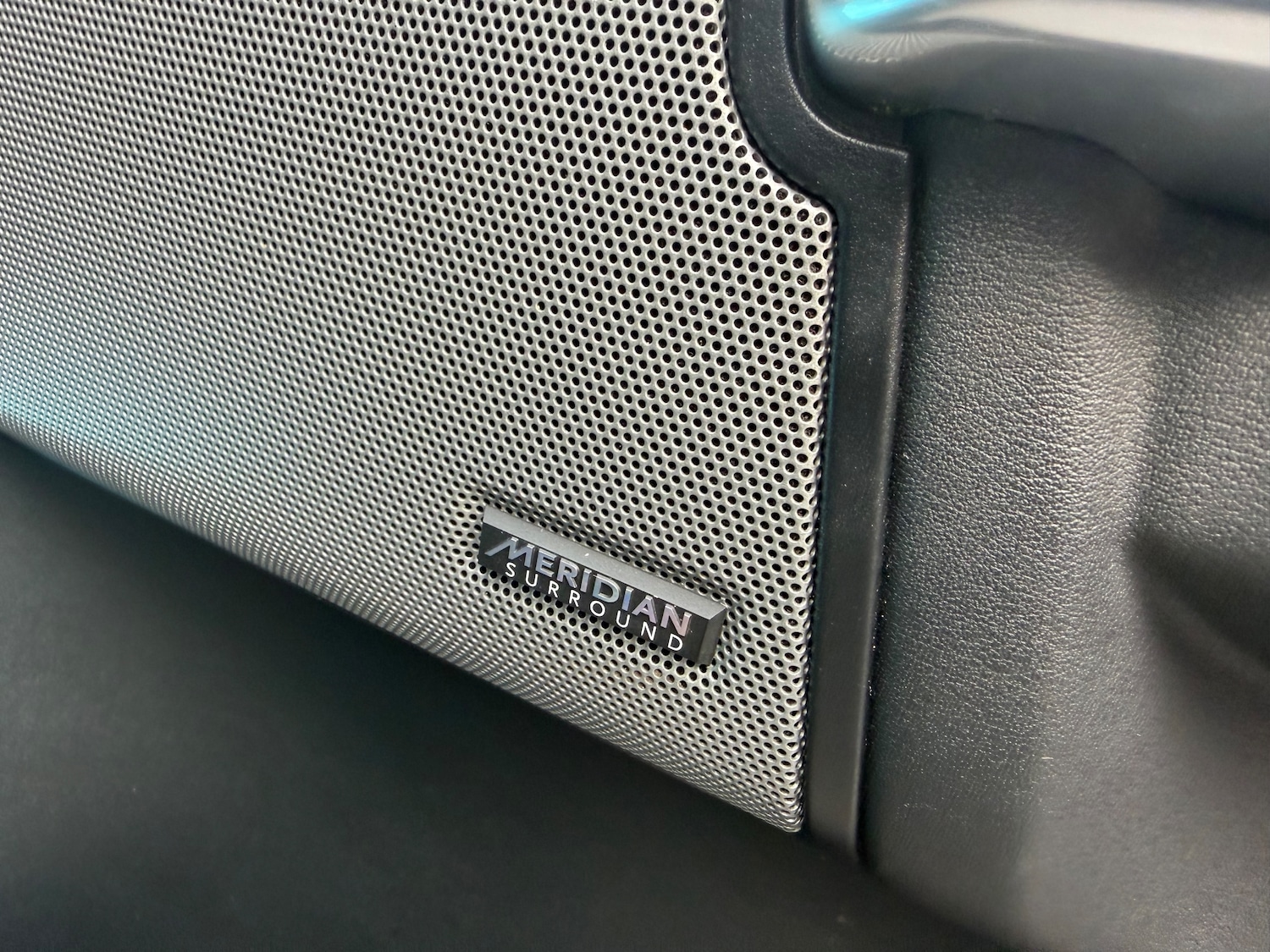 Used Land Rover Discovery 2016 for sale - 78154841: Photo 17