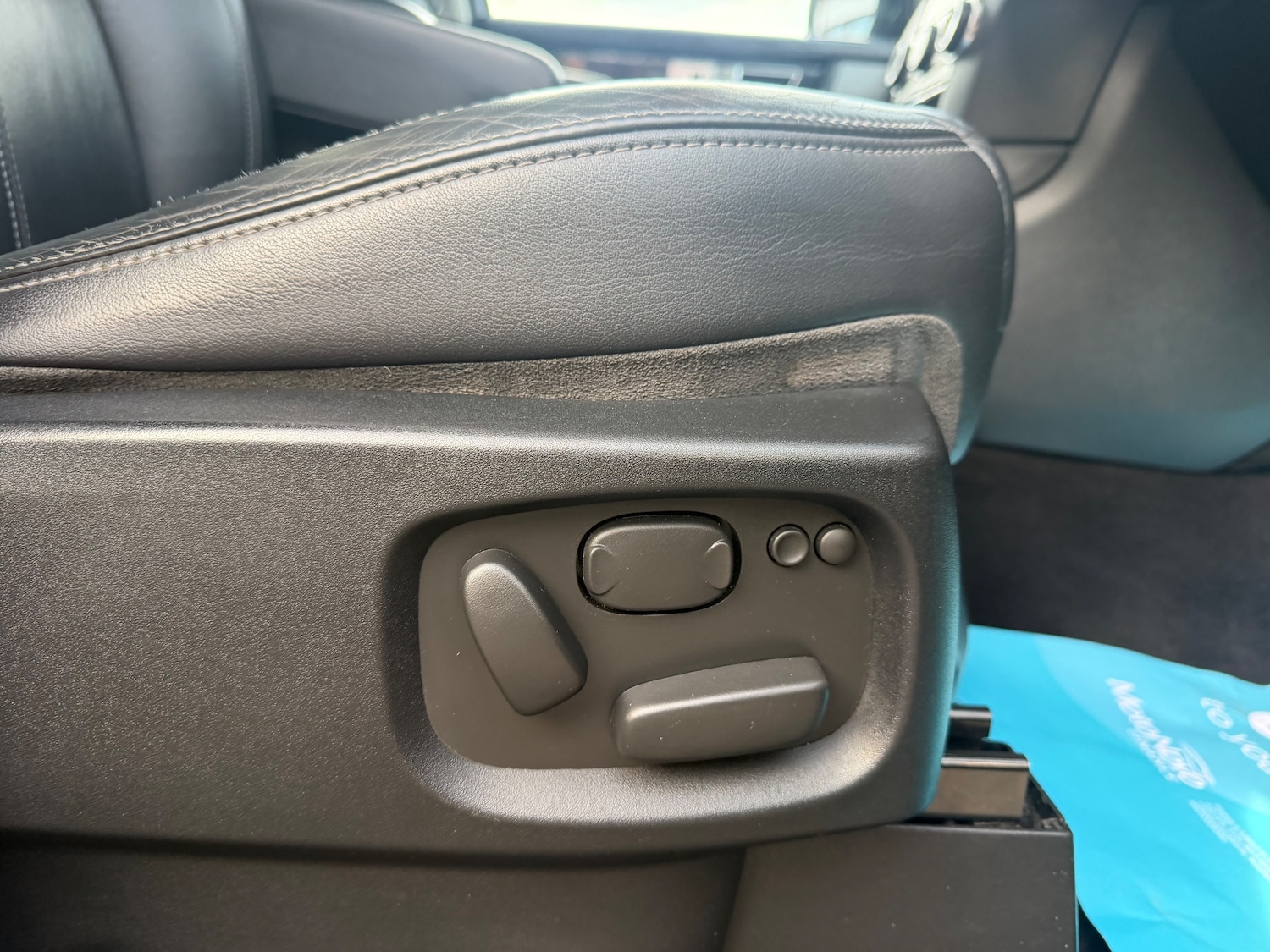 Used Land Rover Discovery 2016 for sale - 78154841: Photo 18