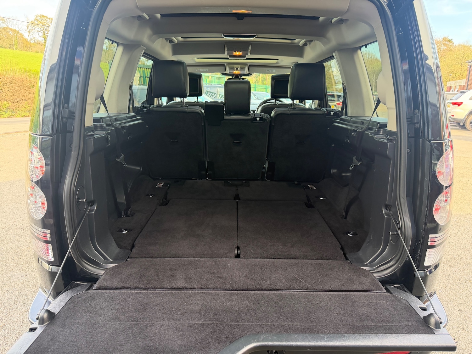 Used Land Rover Discovery 2016 for sale - 78154841: Photo 28