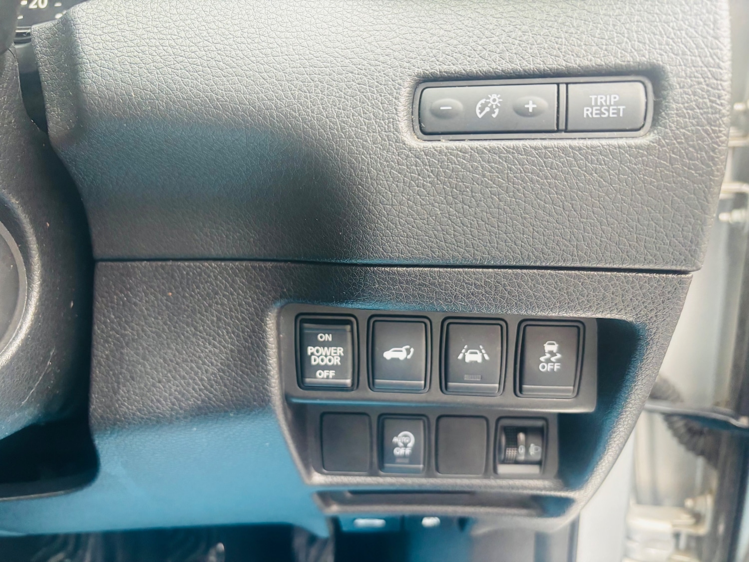 Used Nissan X-Trail 2017 for sale - 76461959: Photo 15