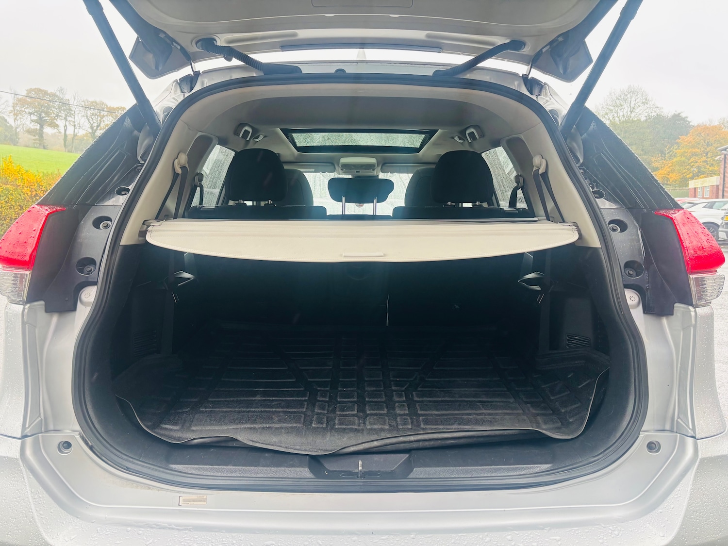 Used Nissan X-Trail 2017 for sale - 76461959: Photo 28