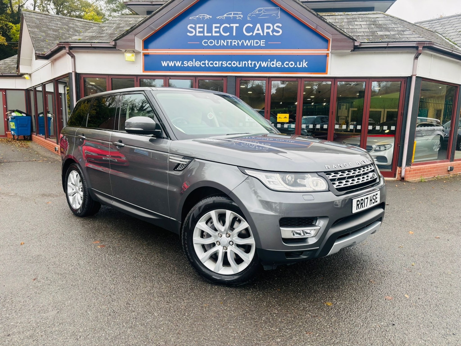 Used Land Rover Range Rover Sport 2017 for sale - 76405806: Photo 1