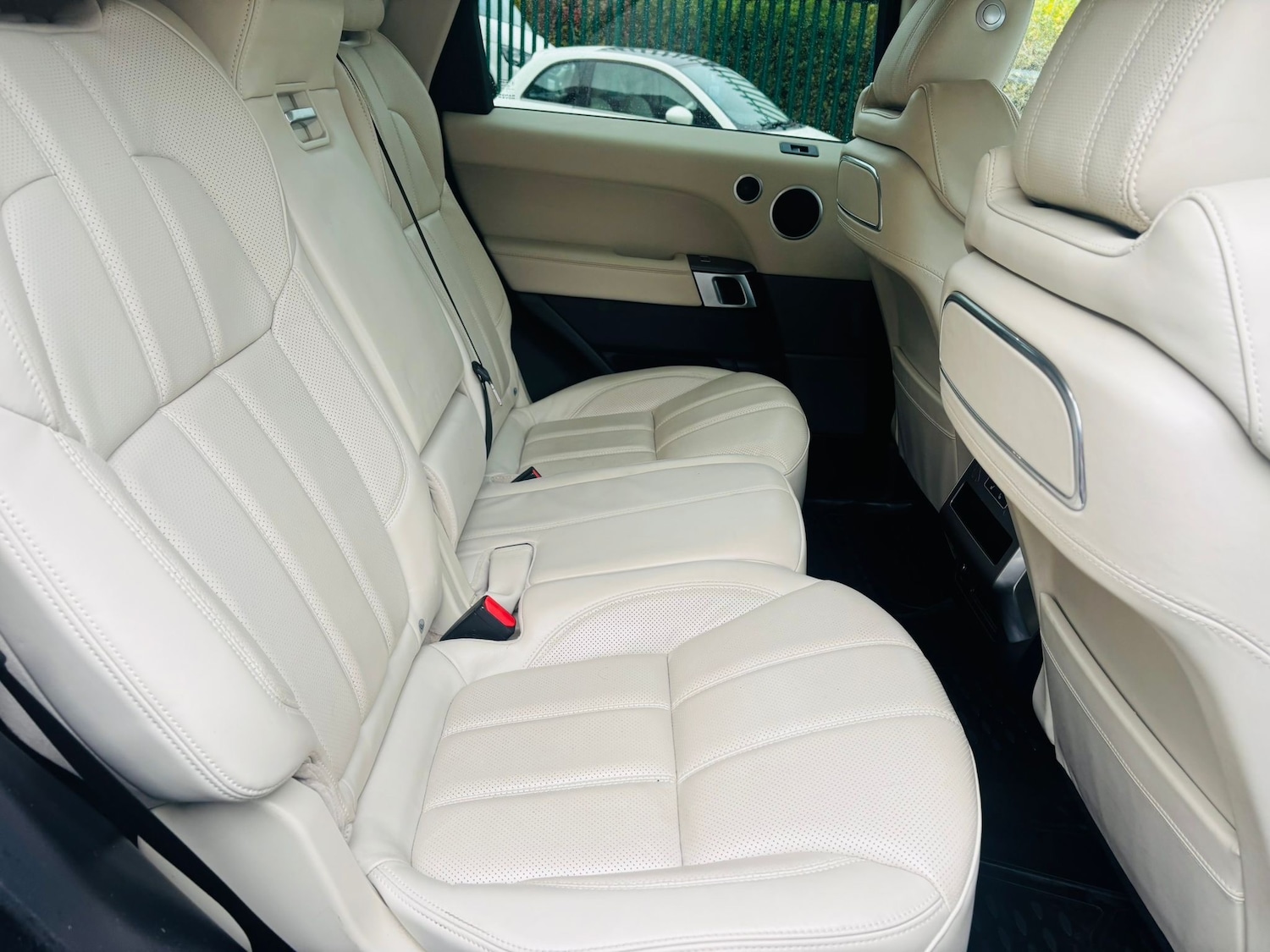 Used Land Rover Range Rover Sport 2017 for sale - 76405806: Photo 23