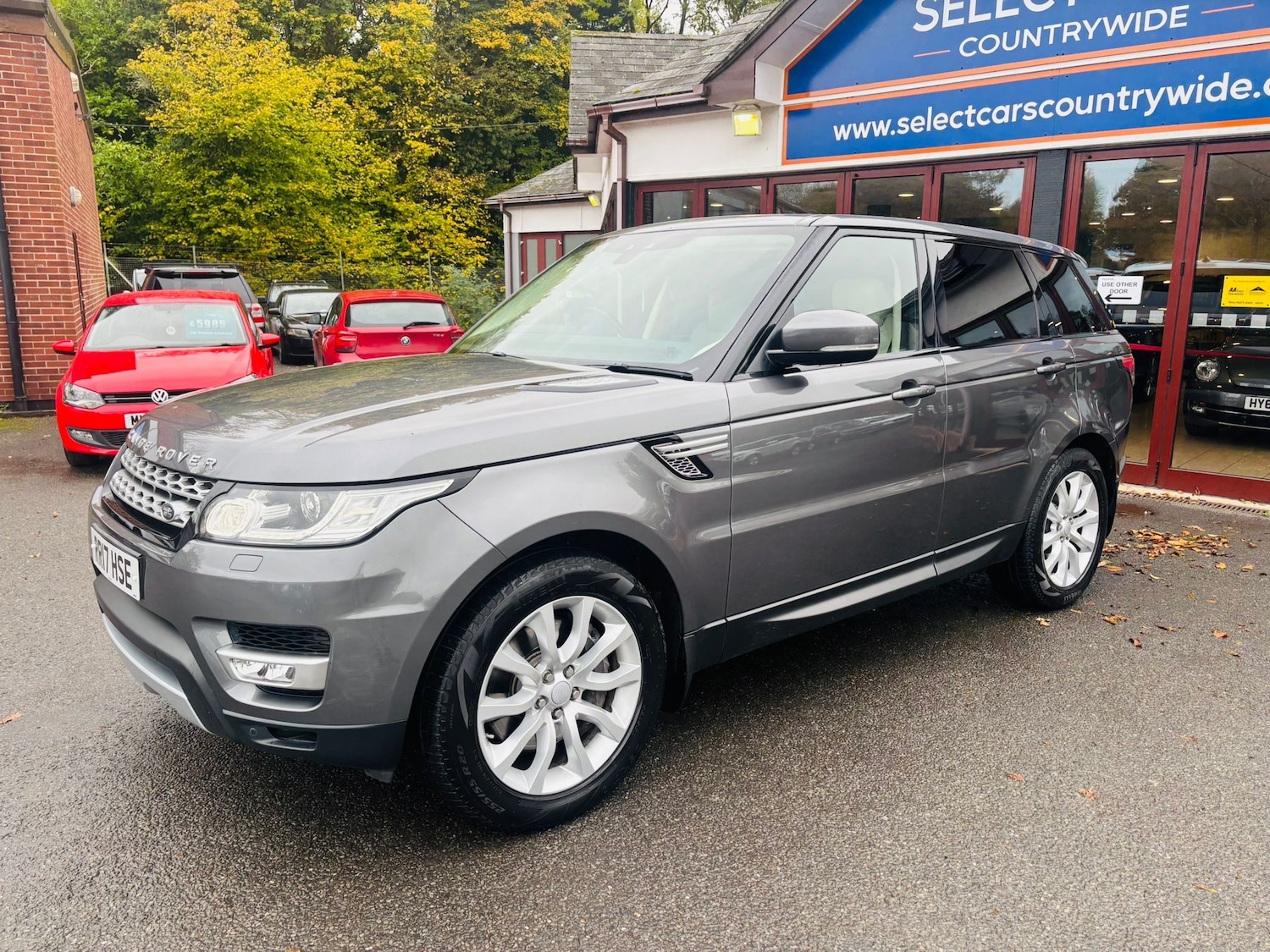 Used Land Rover Range Rover Sport 2017 for sale - 76405806: Photo 4
