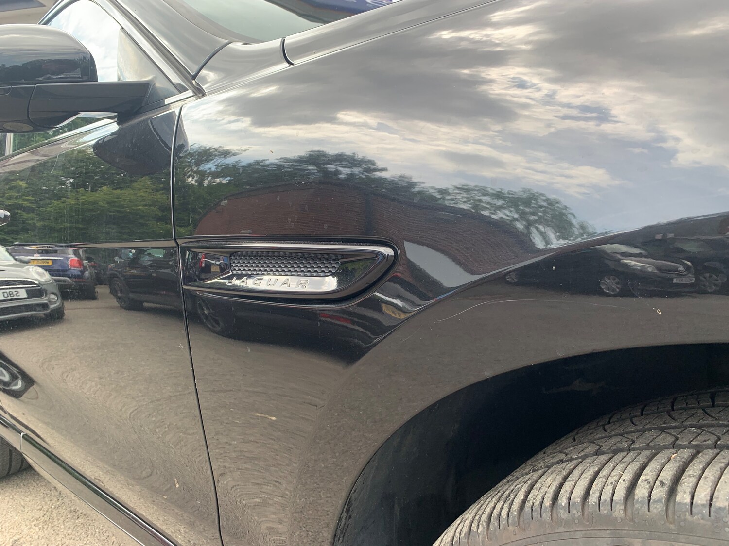 Used Jaguar F-Pace 2017 for sale - 76181952: Photo 22