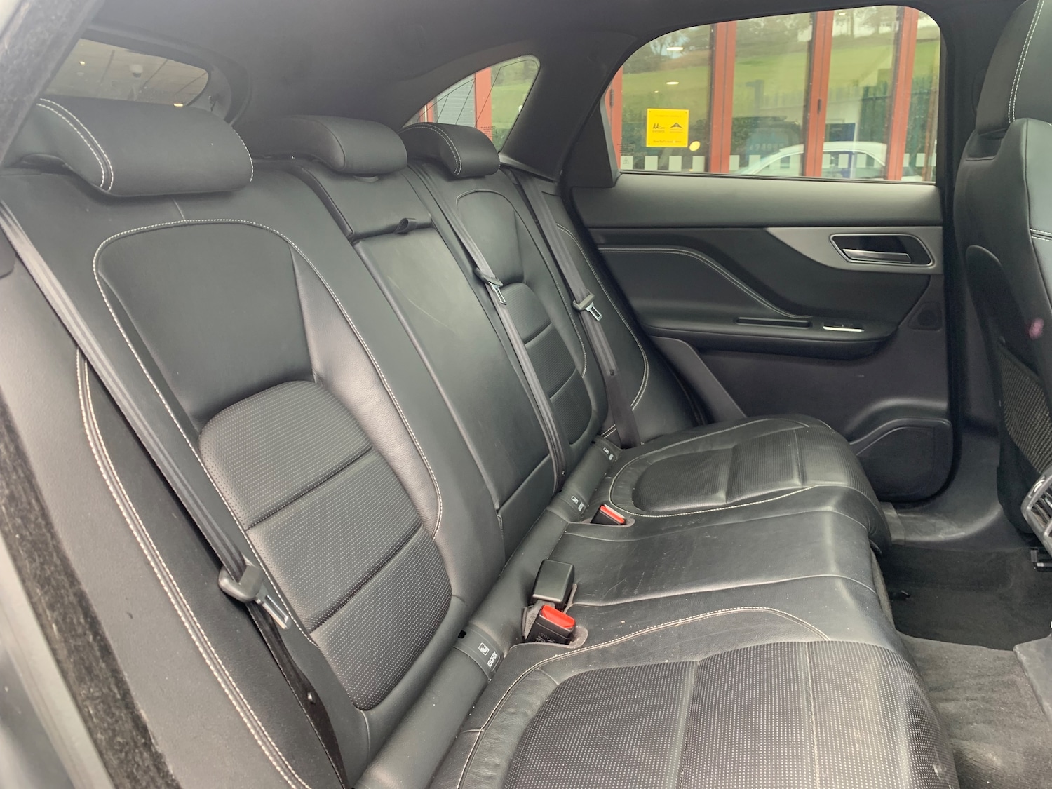 Used Jaguar F-Pace 2017 for sale - 76181952: Photo 26