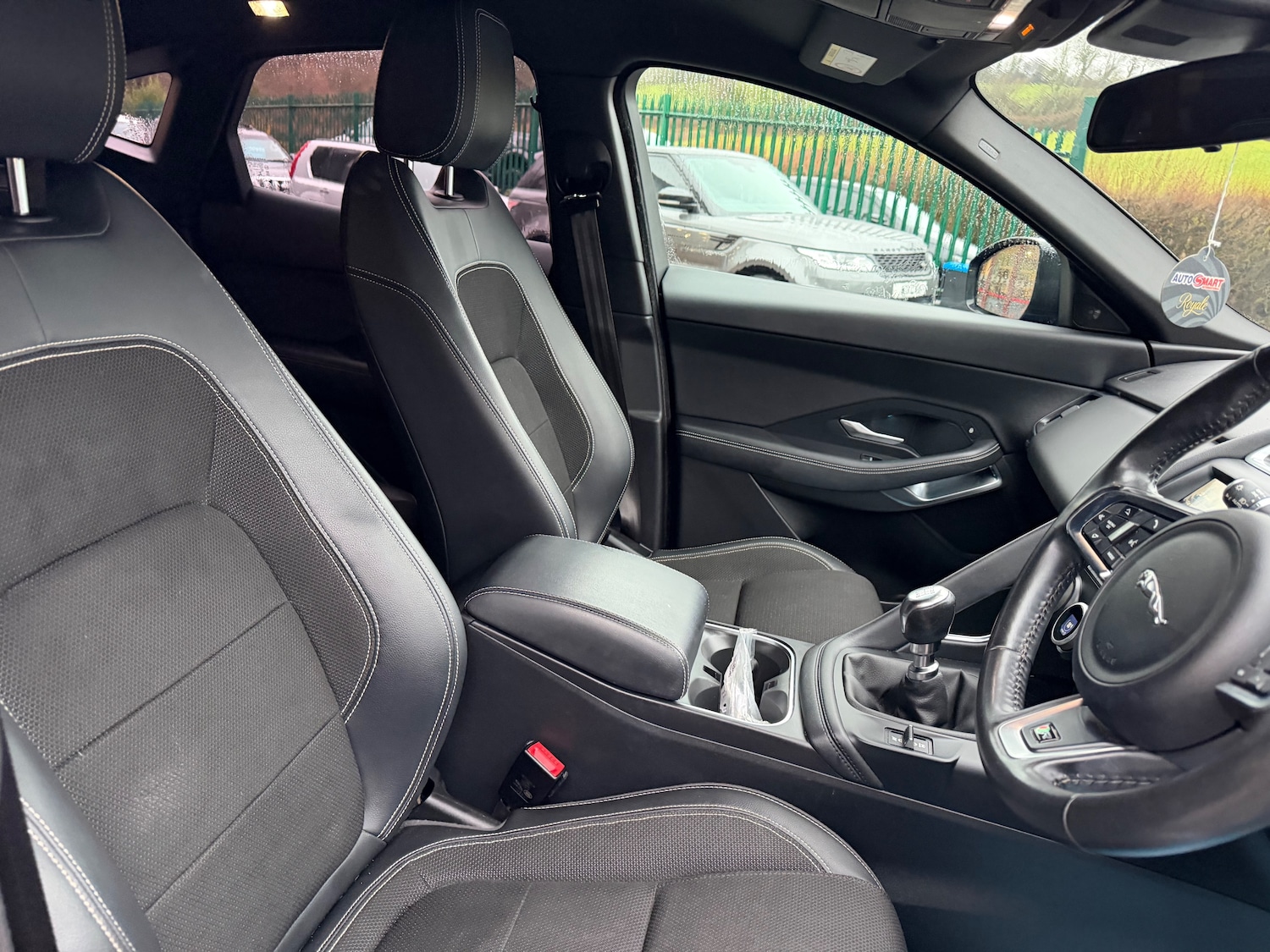 Used Jaguar E-Pace 2019 for sale - 77421275: Photo 13