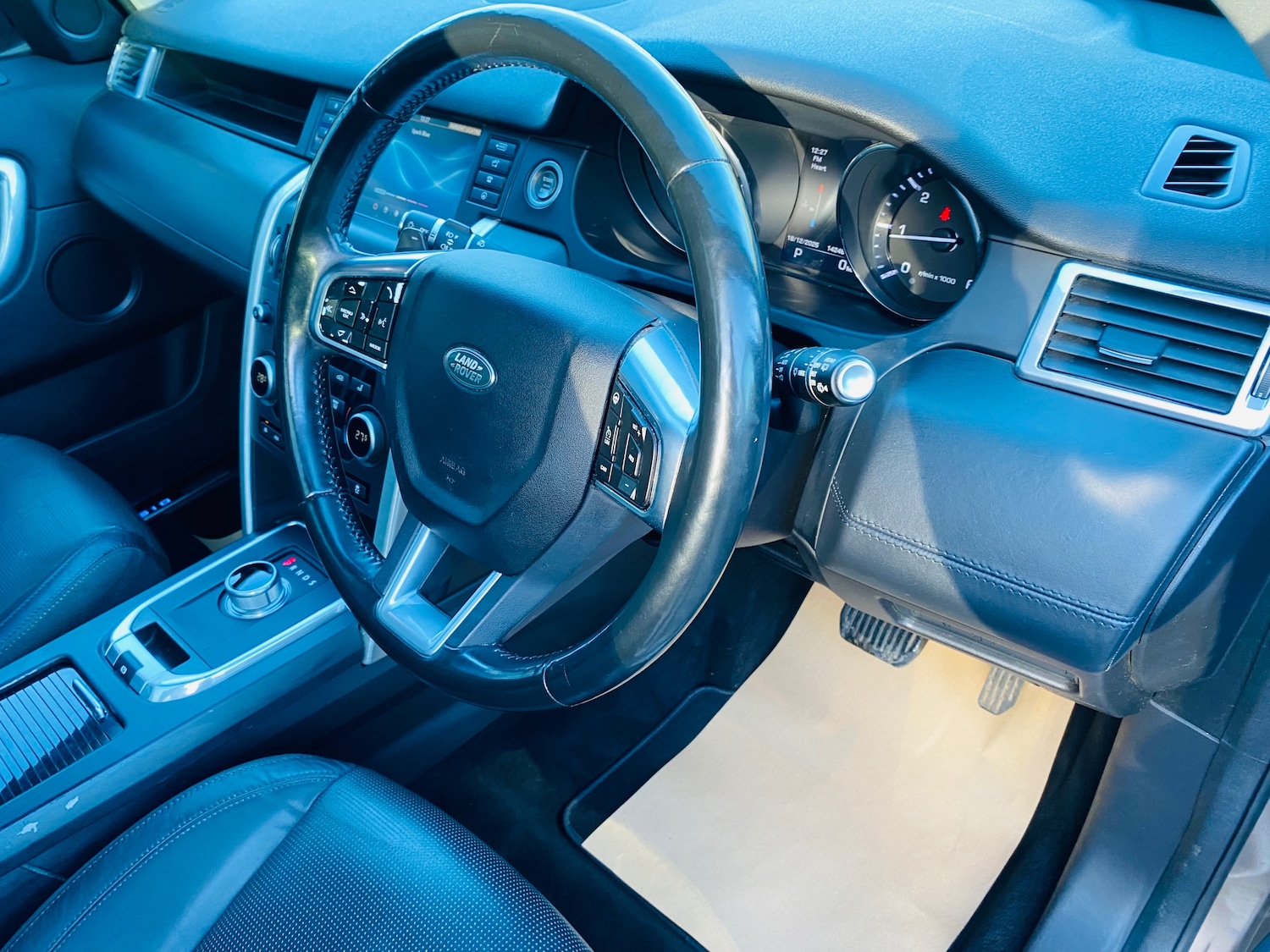 Used Land Rover Discovery Sport 2015 for sale - 77069378: Photo 23