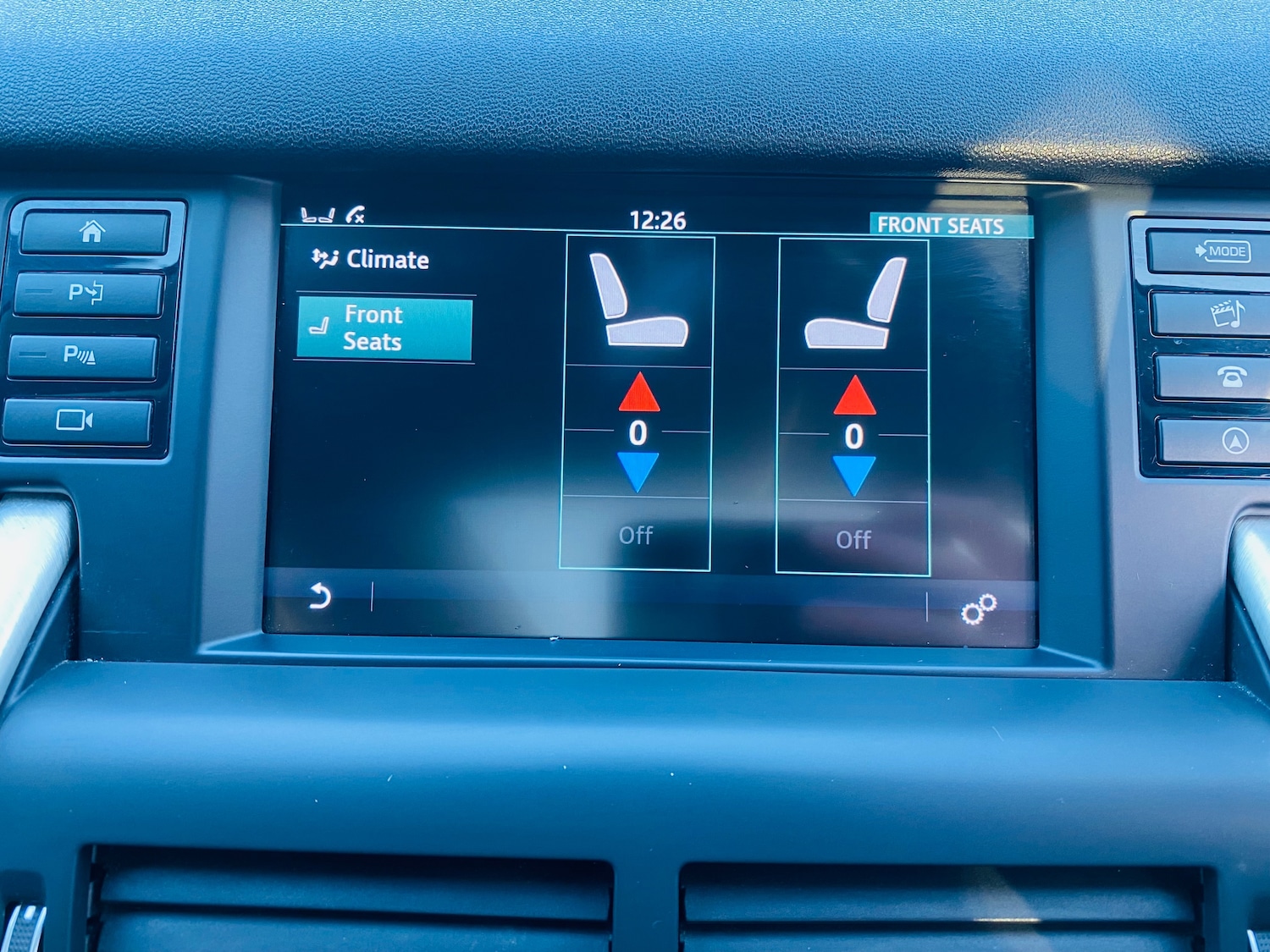 Used Land Rover Discovery Sport 2015 for sale - 77069378: Photo 34