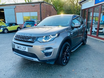Used Land Rover Discovery Sport 2015 for sale - 77069378: Photo