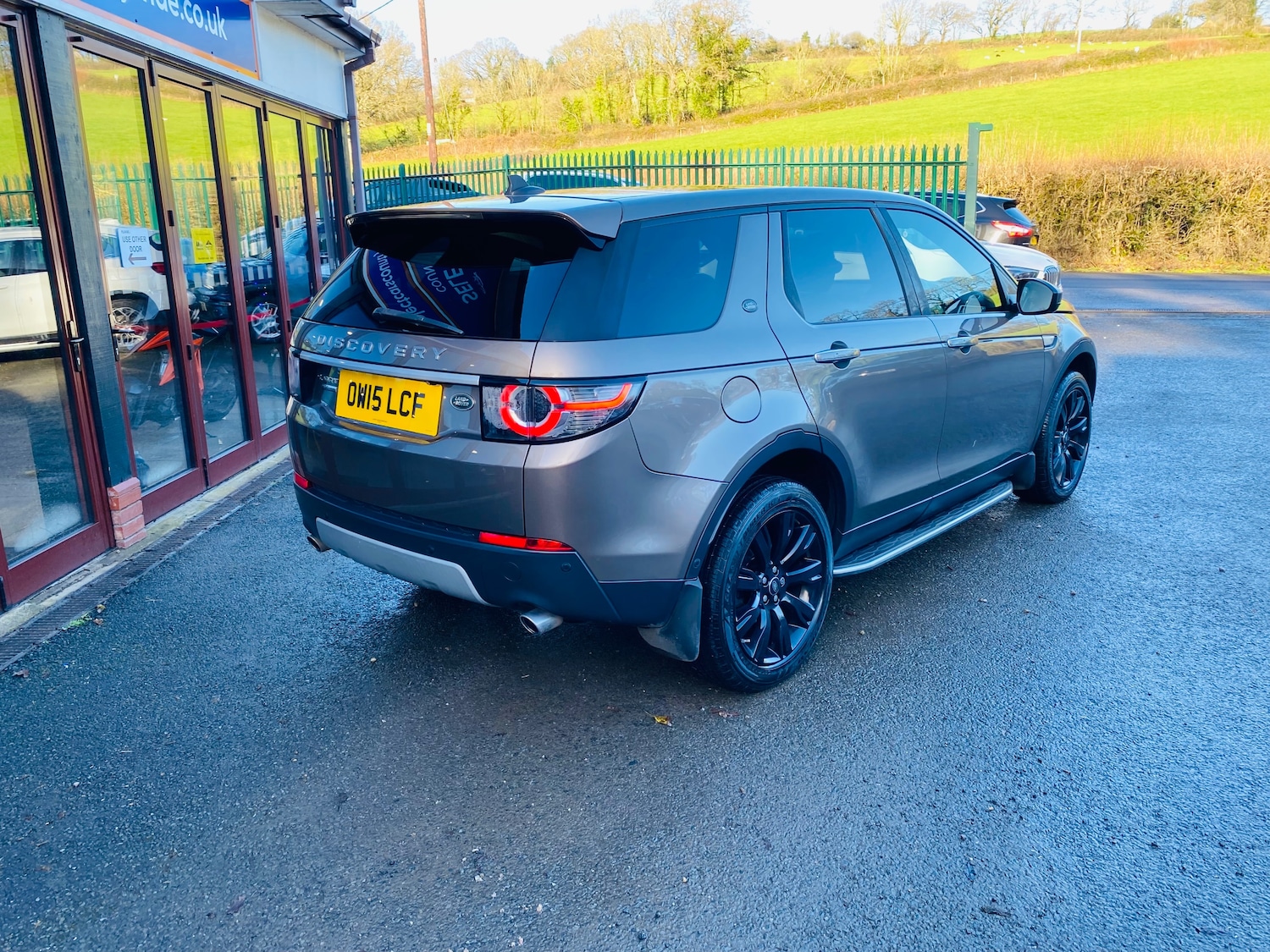 Used Land Rover Discovery Sport 2015 for sale - 77069378: Photo 8