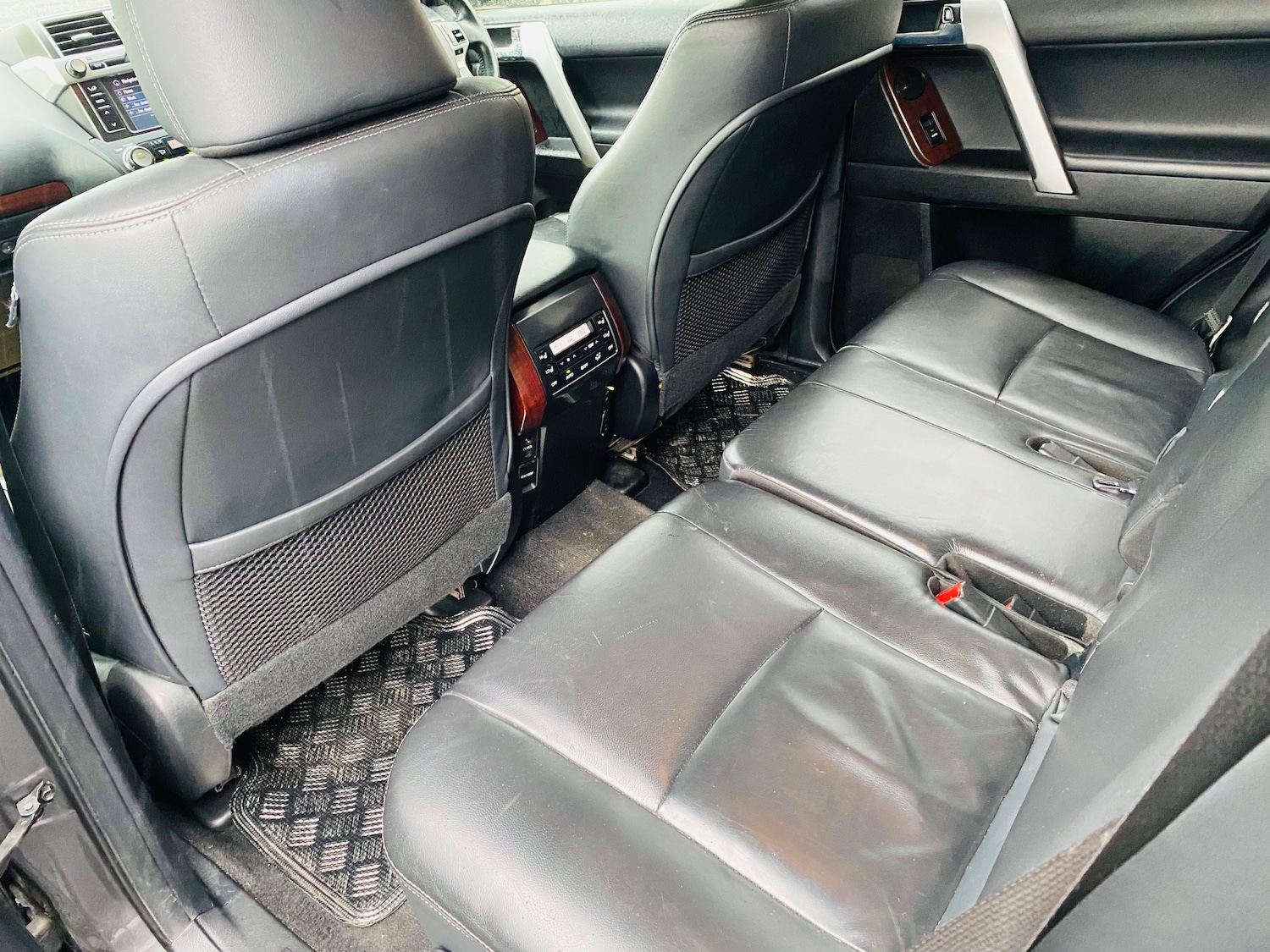 Used Toyota Land Cruiser 2016 for sale - 77620367: Photo 25