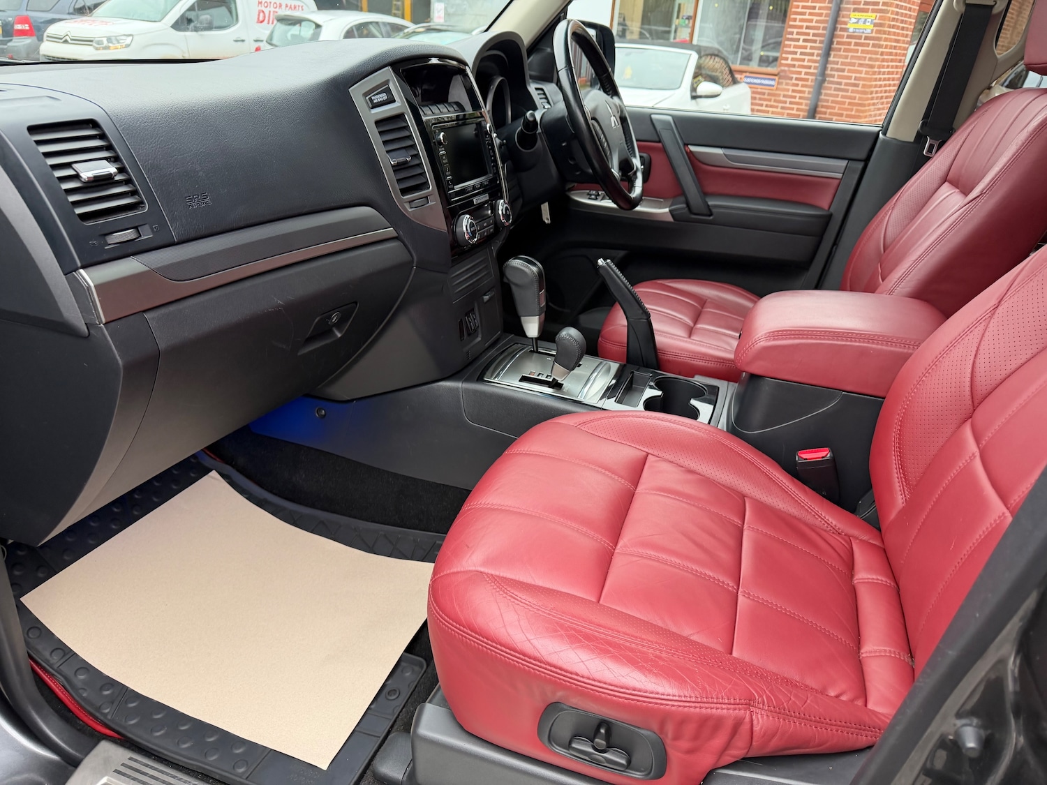 Used Mitsubishi Shogun 2017 for sale - 77570951: Photo 30