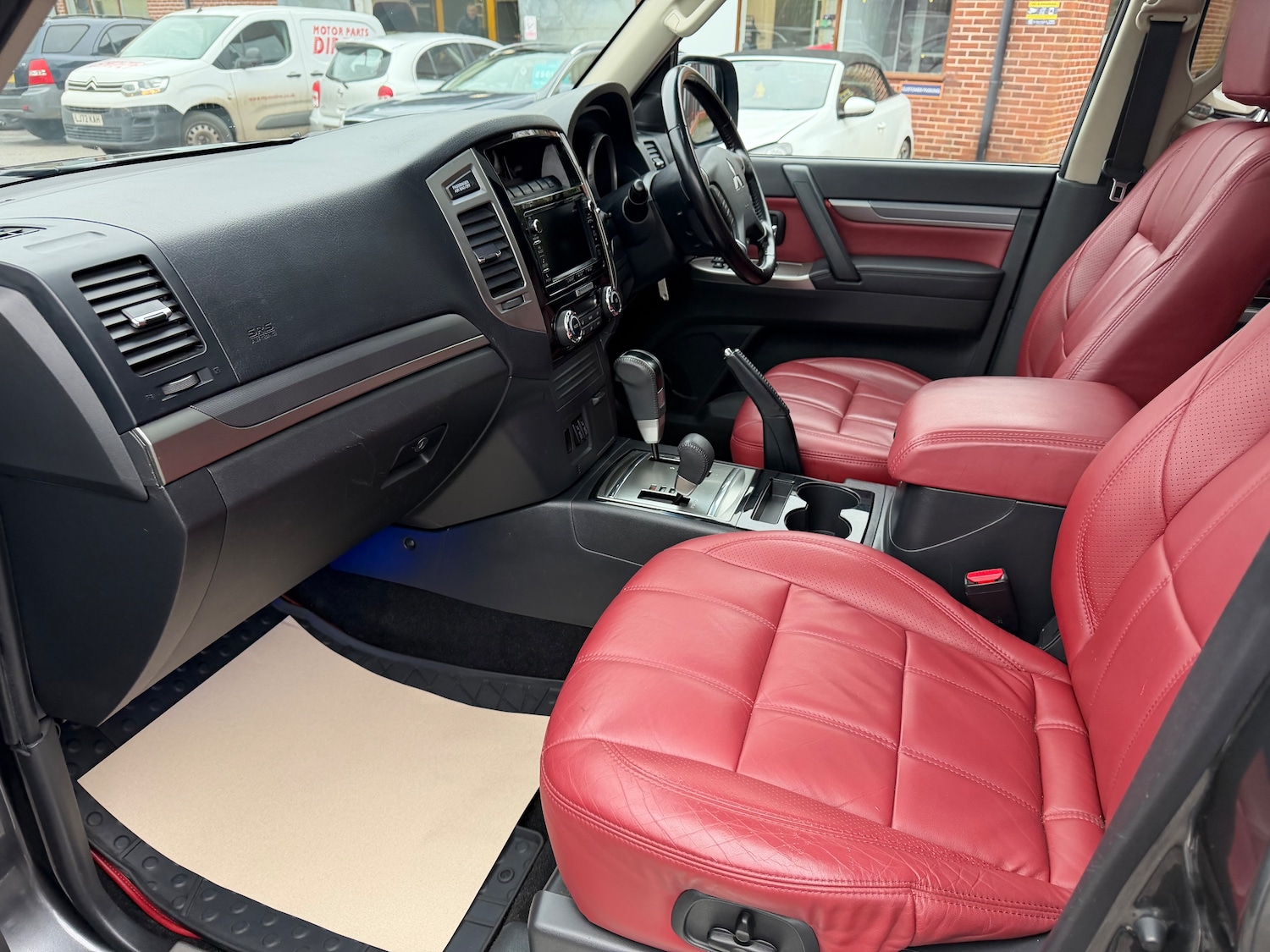 Used Mitsubishi Shogun 2017 for sale - 77570951: Photo 33