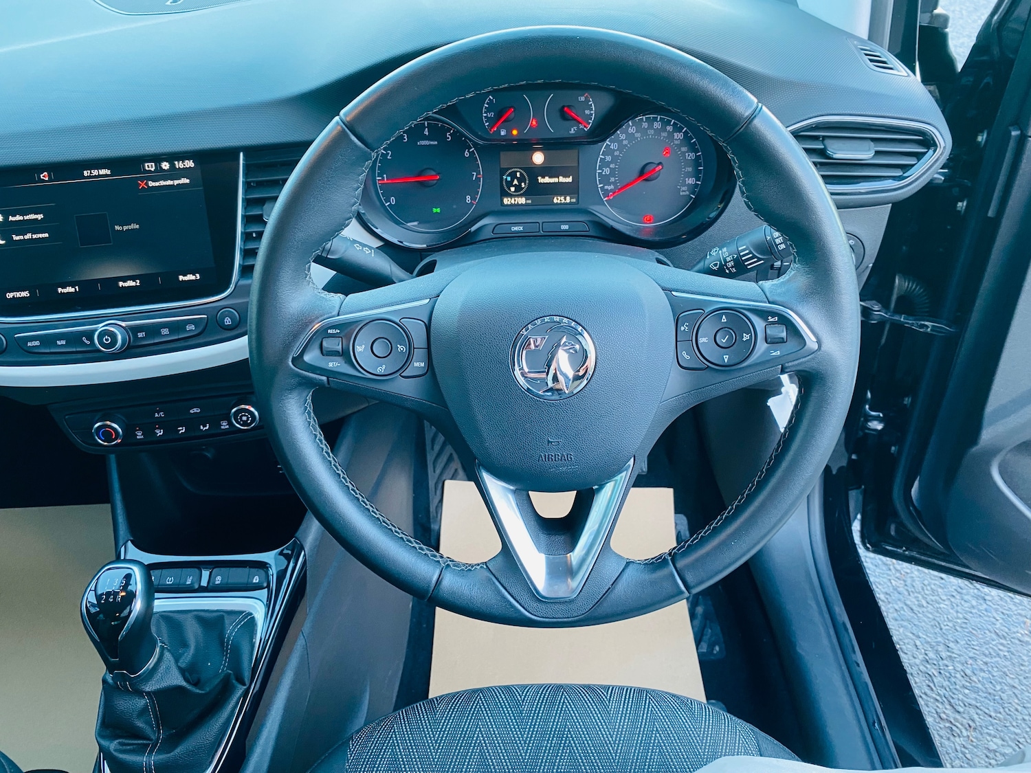 Used Vauxhall Crossland X 2020 for sale - 76896404: Photo 17