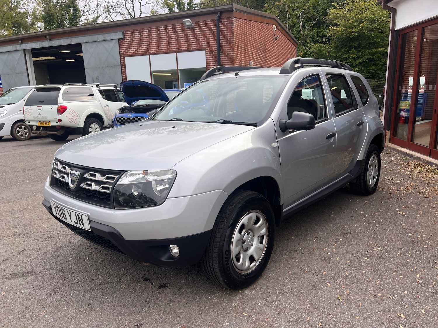 Used Dacia Duster 2016 for sale - 76186926: Photo 4