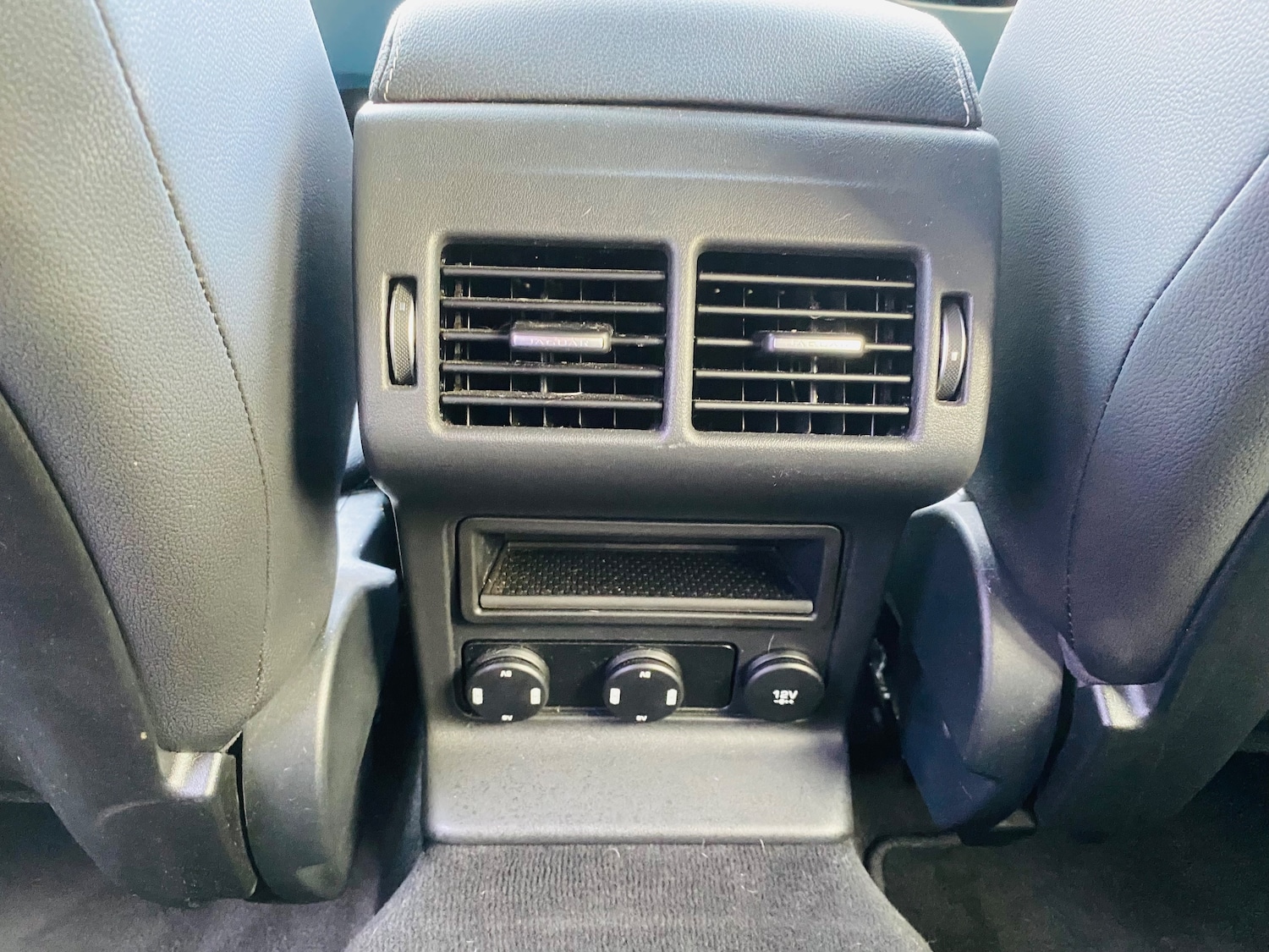 Used Jaguar F-Pace 2018 for sale - 76706700: Photo 33