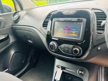 Used Renault Captur 2016 for sale - 72506264: Photo
