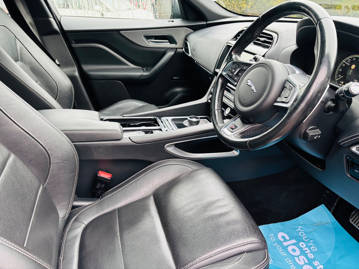 Used Jaguar F-Pace 2017 for sale - 76143623: Photo 13