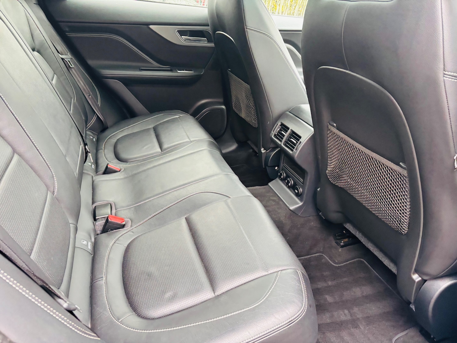 Used Jaguar F-Pace 2017 for sale - 76143623: Photo 26