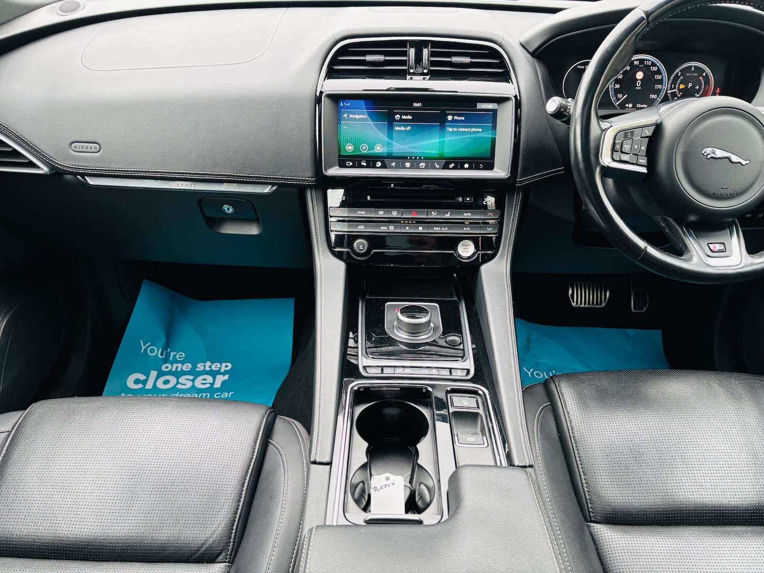 Used Jaguar F-Pace 2017 for sale - 76143623: Photo 31