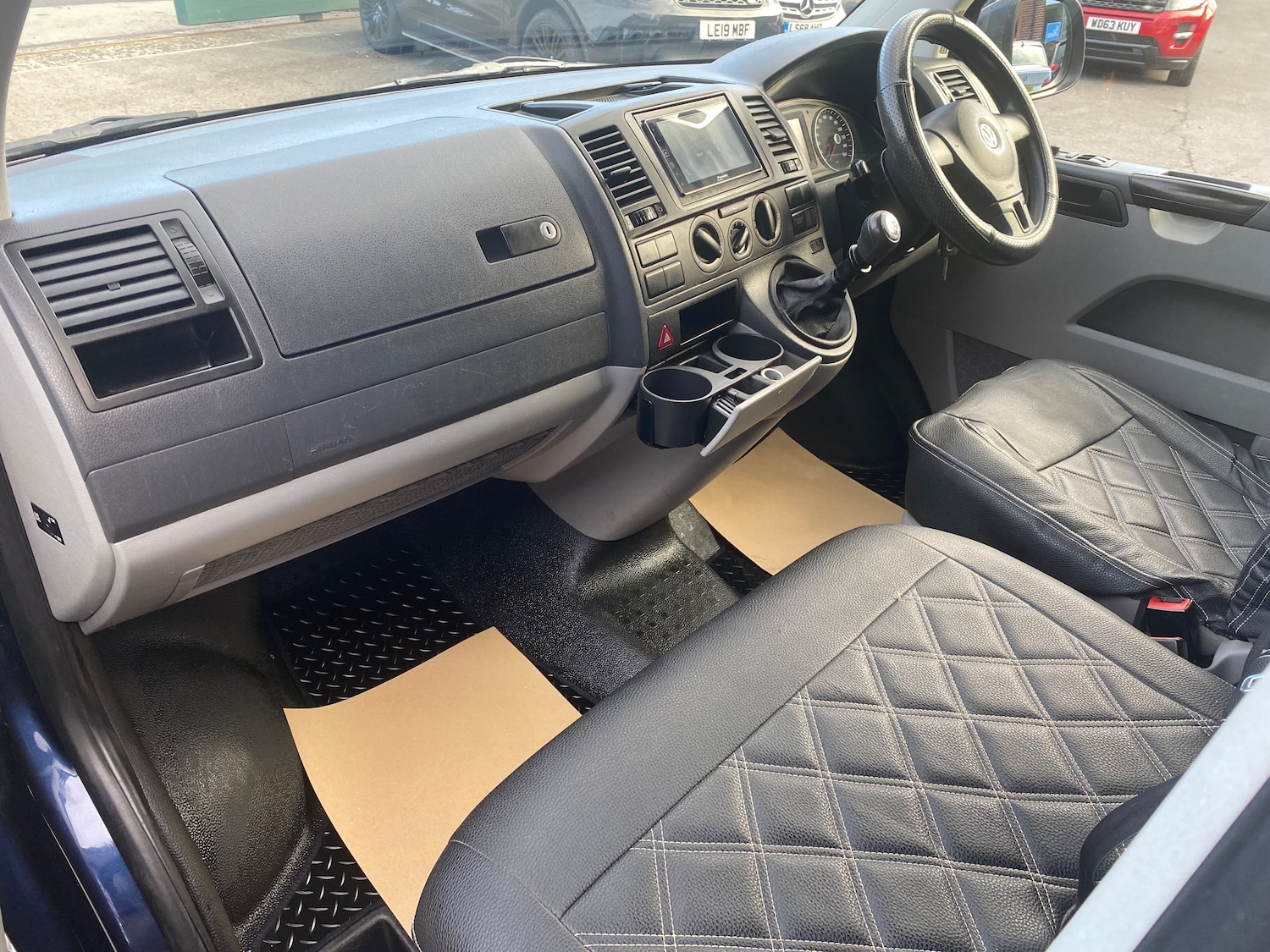 Used Volkswagen Transporter 2012 for sale - 77069381: Photo 17