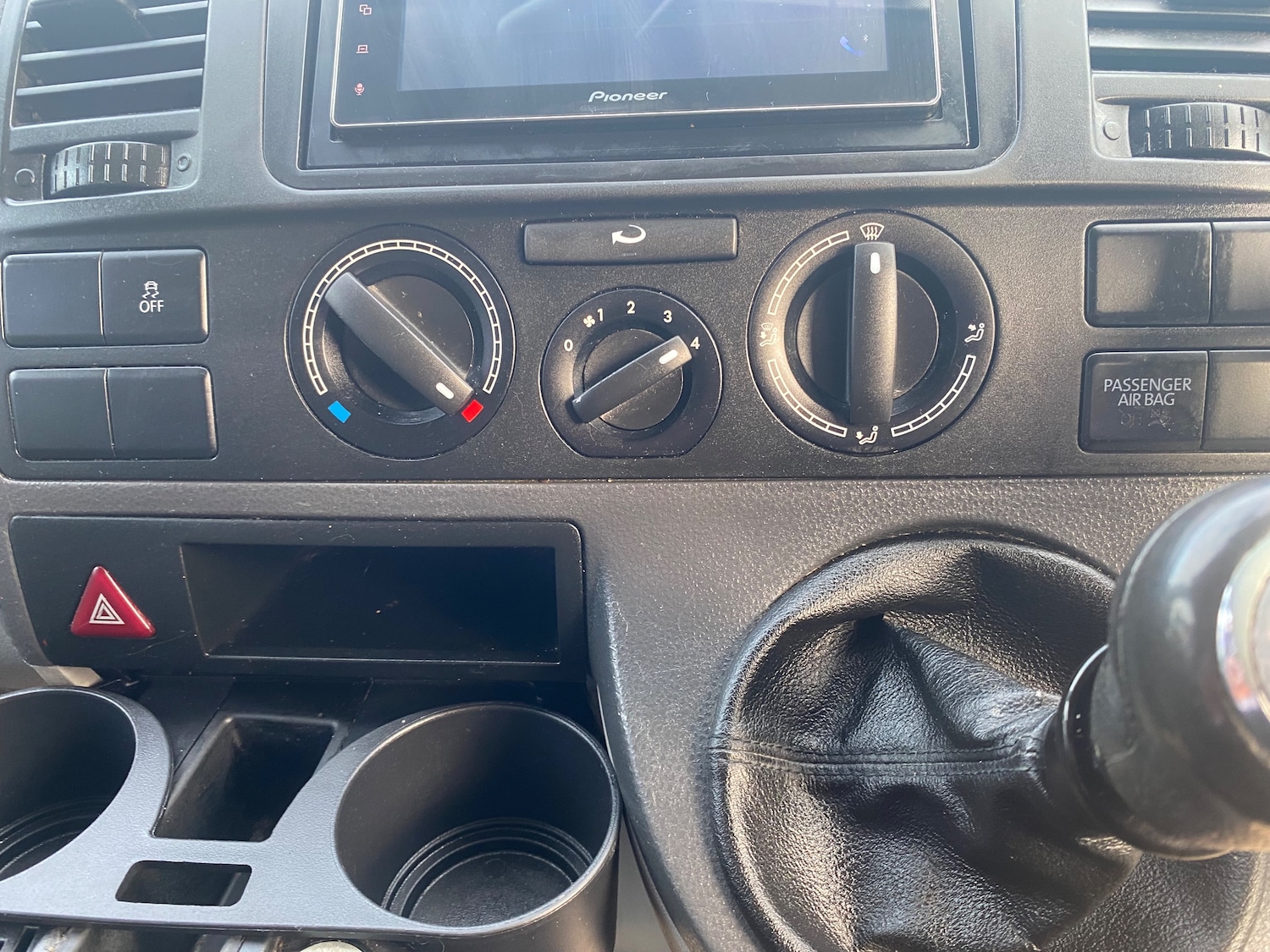 Used Volkswagen Transporter 2012 for sale - 77069381: Photo 21