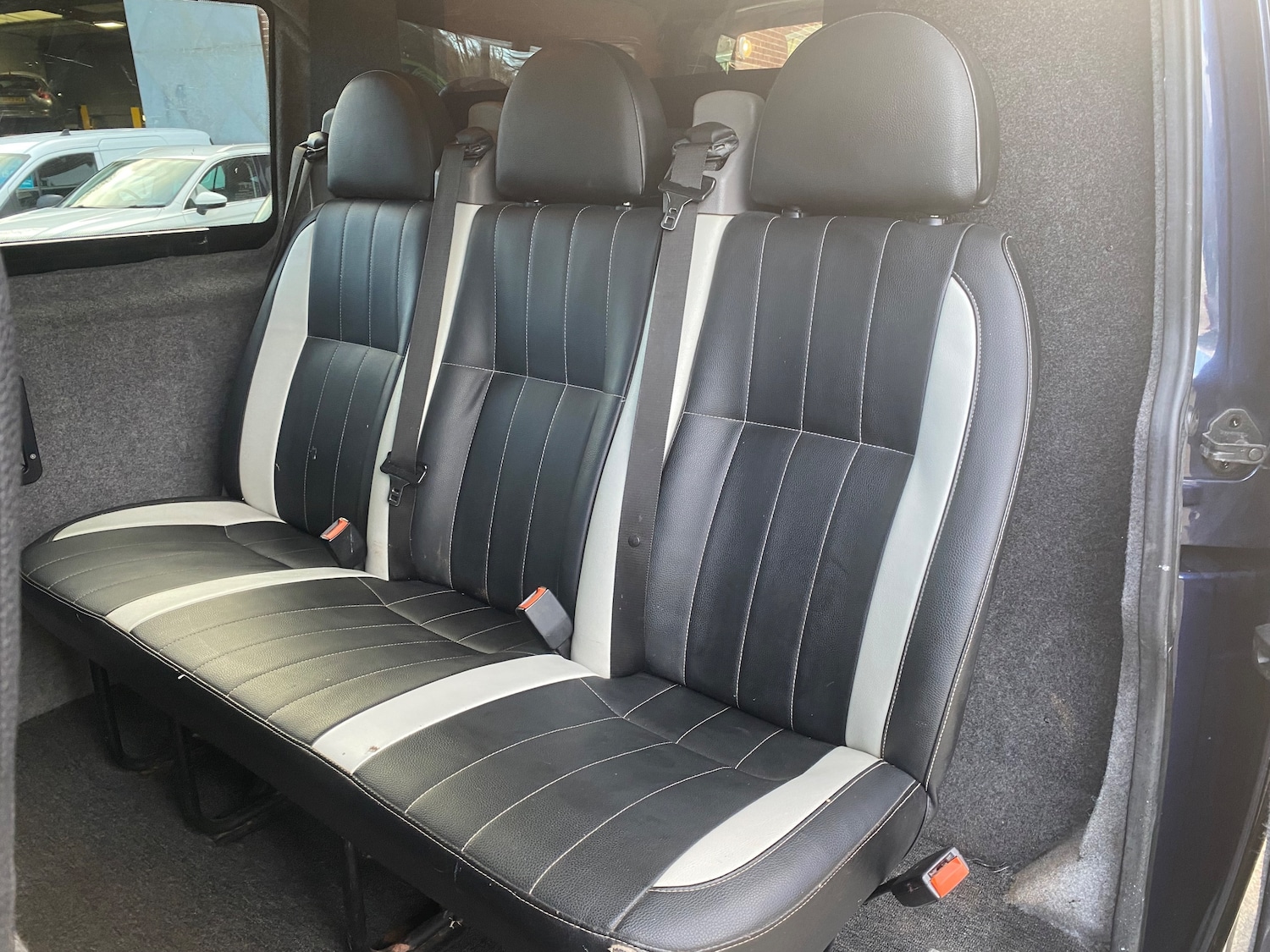 Used Volkswagen Transporter 2012 for sale - 77069381: Photo 27