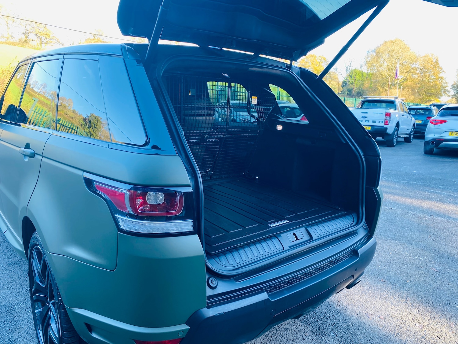 Used Land Rover Range Rover Sport 2013 for sale - 76653812: Photo 12