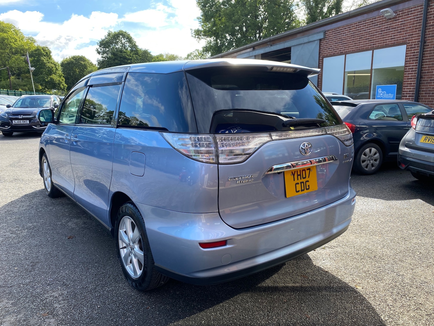 Used Toyota Estima 2020 for sale - 75694707: Photo 10